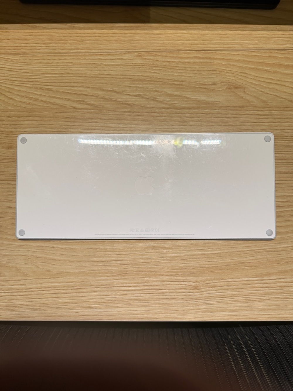 Apple Magic Keyboard - lightning charger - Picture 2 of 3